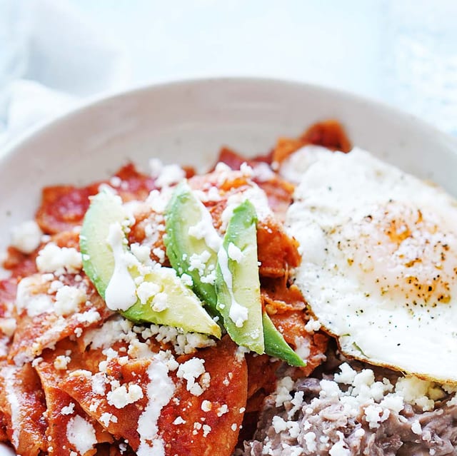 Chilaquiles Salsa Roja 2 Huevos.